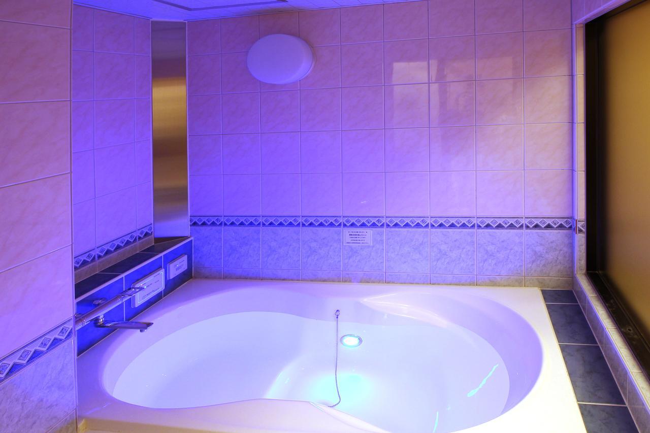 Hotel California Kaminarimon (Adults Only) Токио Екстериор снимка